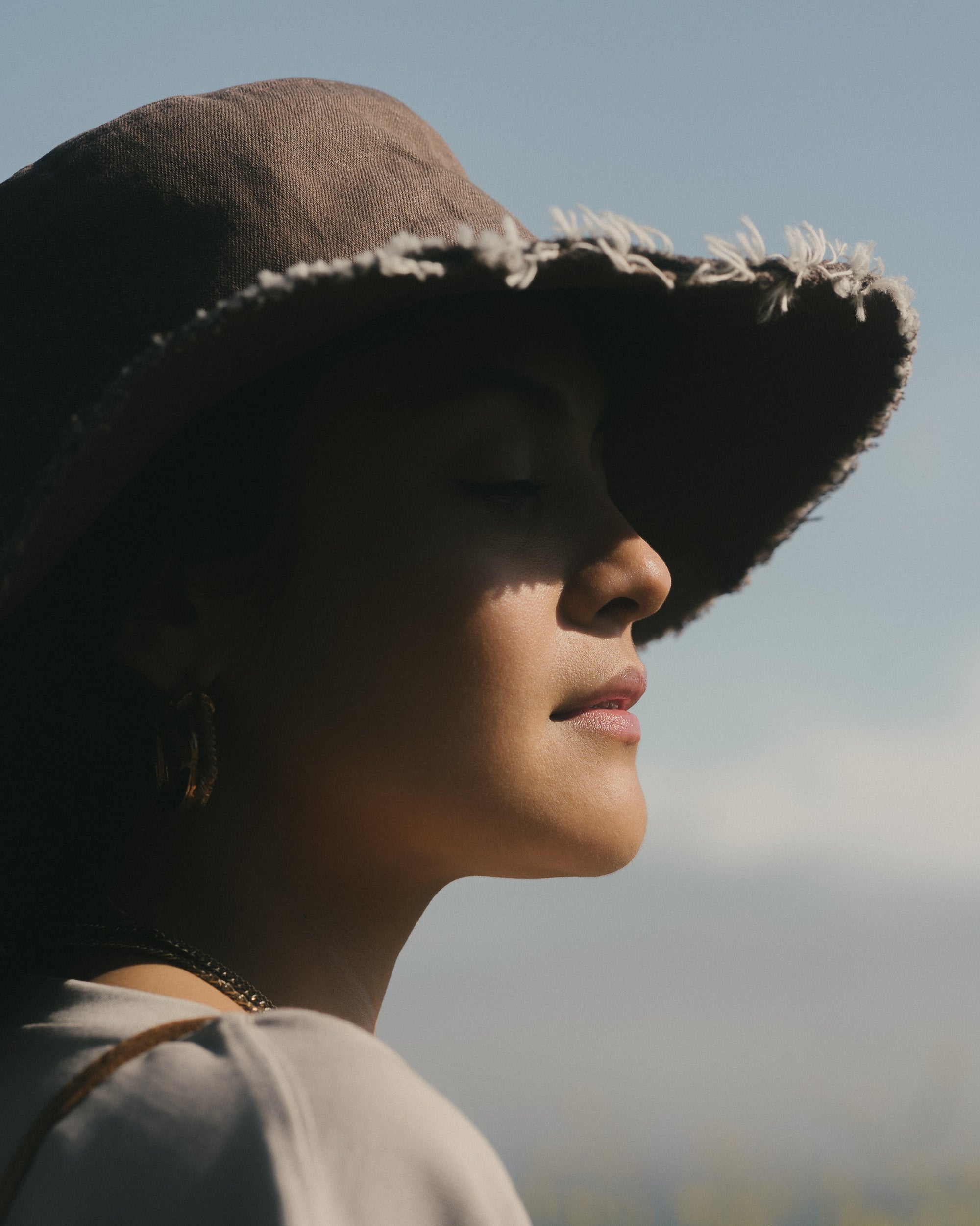 Araw Bucket Hat