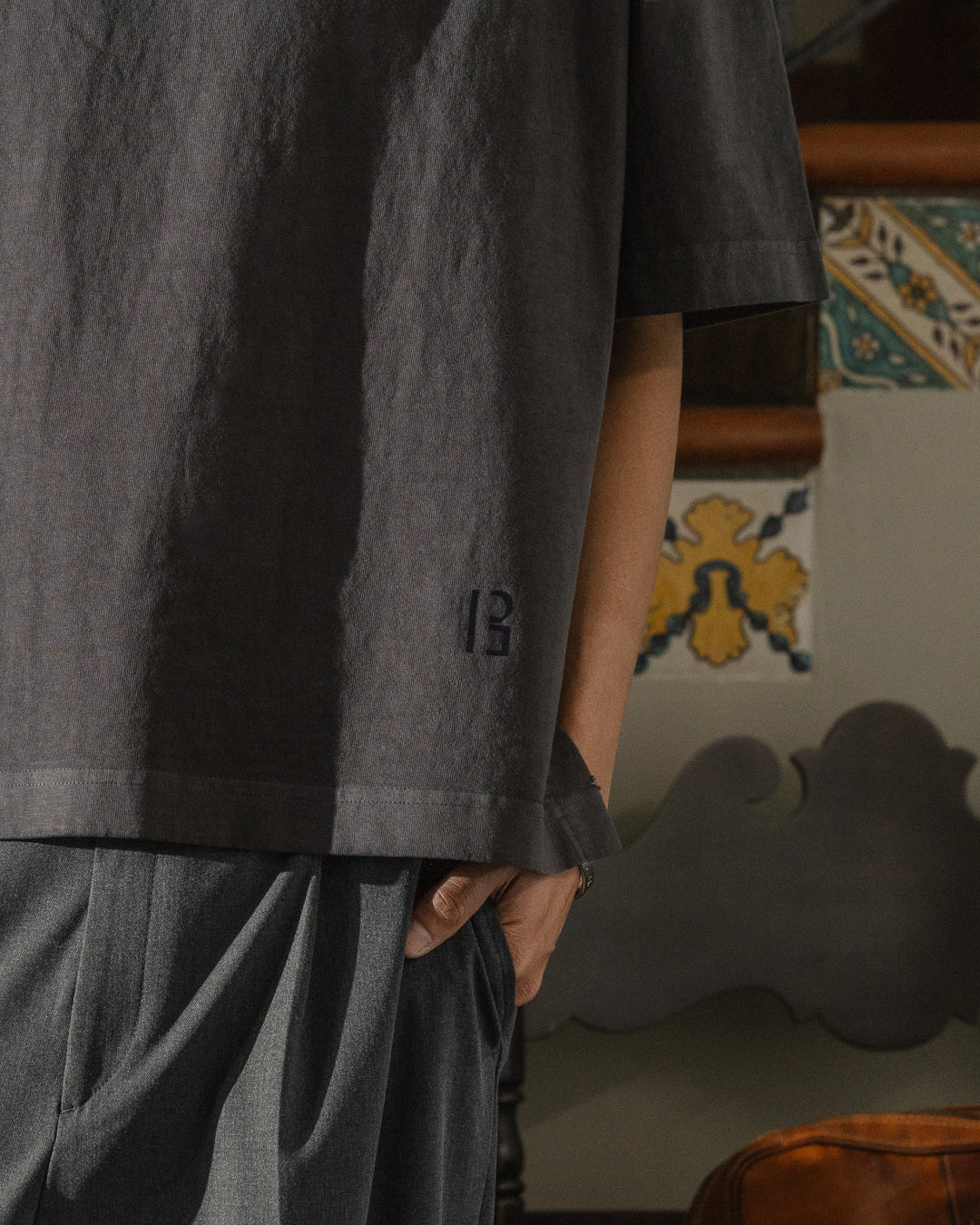 BATAYAN Relaxed Shirt - Lilim Charcoal